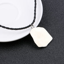 Load image into Gallery viewer, Eye of Horus Wealth and Health Necklace