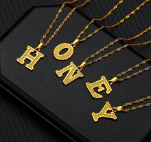 Load image into Gallery viewer, Letter Necklace
