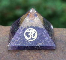 Load image into Gallery viewer, Amethyst with OM Orgone Pyramid